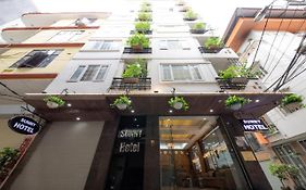 Sunny Hotel